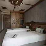 Goektuerk * 무글라