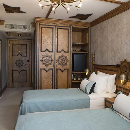 Goektuerk Hotel *